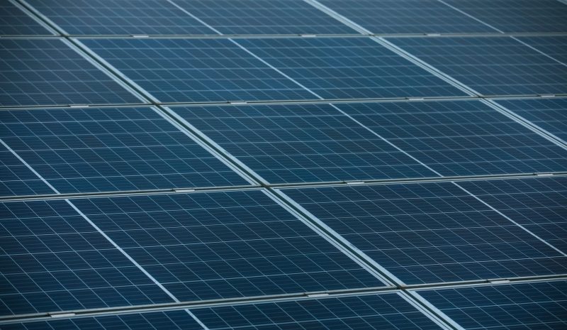 Francia busca ideas para reciclar paneles solares