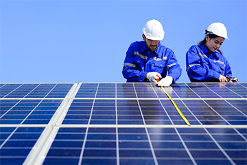 ¿Merece la pena instalar placas solares en 2024?